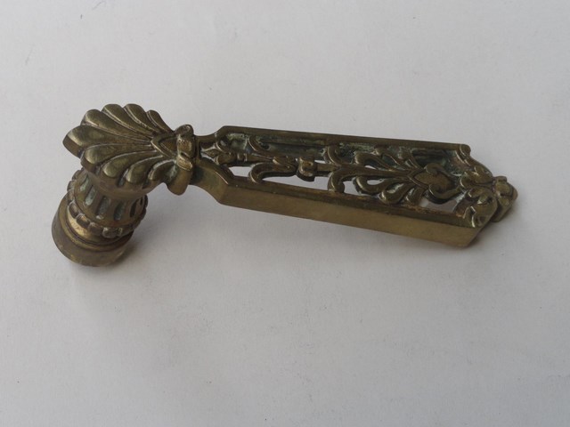 Agencement et décoration : Béquille style  - Empire - Référence 27011