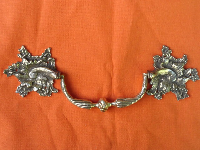 Ameublement : Poignée style  - Louis XIV - Référence 1148