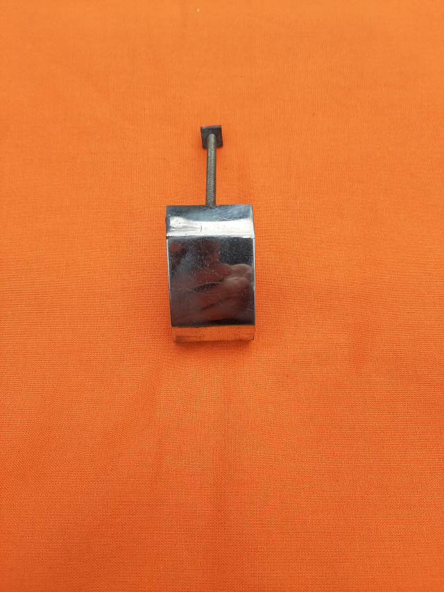 Ameublement : Poignée style  - Art déco - Référence 1452 bis