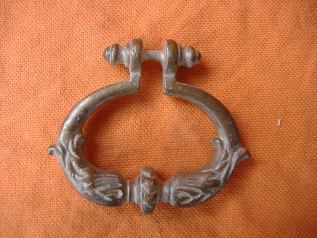 Ameublement : Poignée style  - Renaissance - Référence 1801