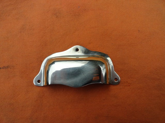 Ameublement : Poignée style  - Poignée coquille - Référence 51 B