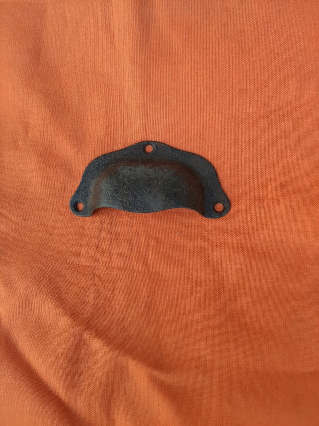 Ameublement : Poignée style  - Poignée coquille - Référence 69 B