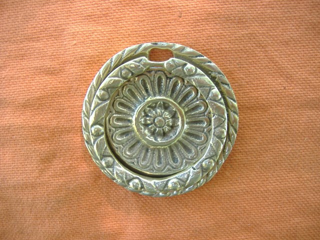 Ameublement : Poignée style  - Louis XVI - Référence 811