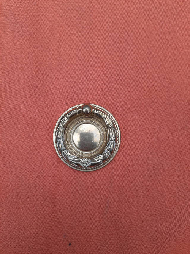 Ameublement : Poignée style  - Louis XVI - Référence 851