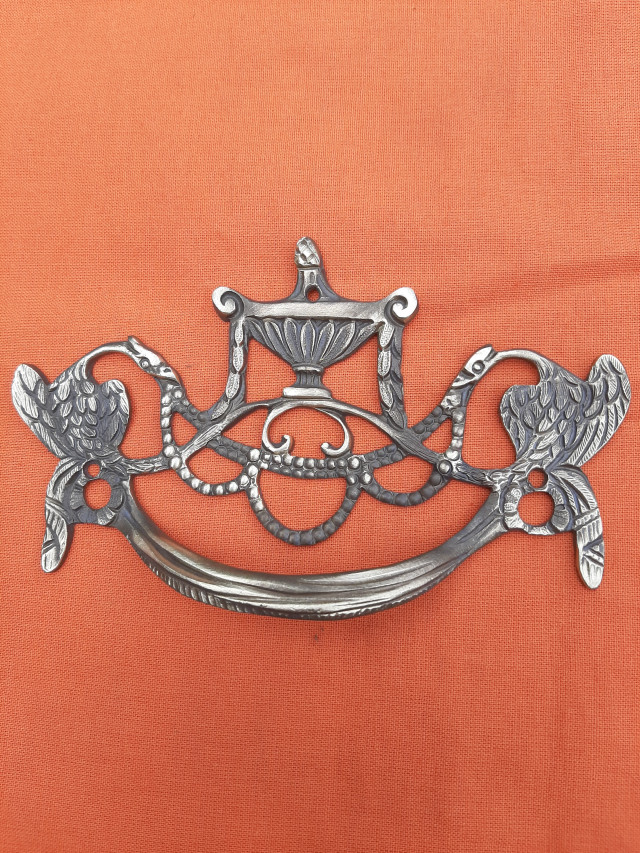 Ameublement : Poignée style  - Louis XVI - Référence 855