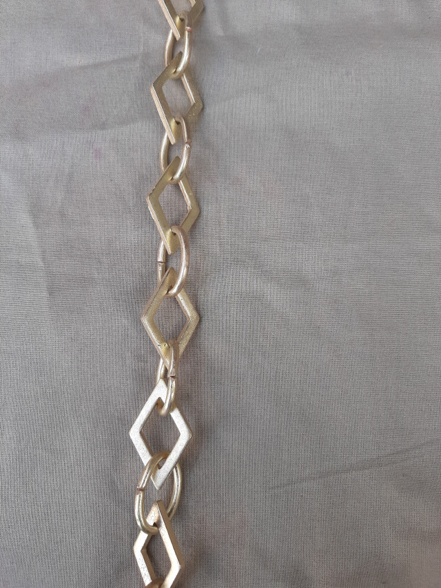 Luminaire : Chaine lustre style  -  - Référence 4018